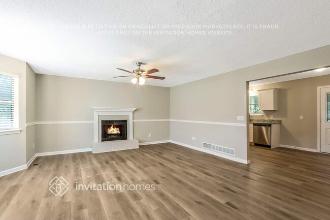 Building Photo - 155 Russell Dr