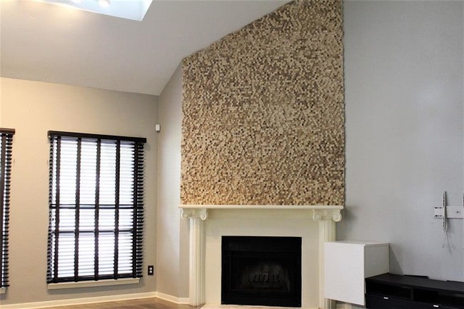 Building Photo - 4144 Greystone Way