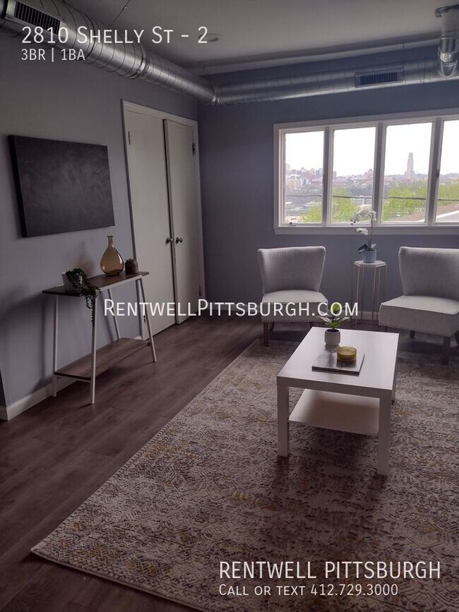 Building Photo - 3 Bedroom Apartment in South Side - No Sec...