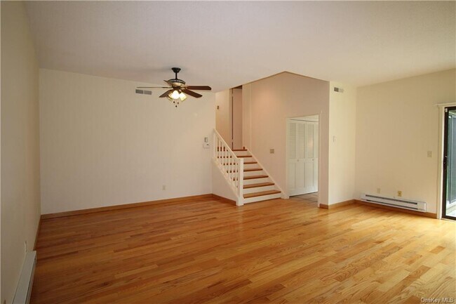 Building Photo - 487 Heritage Hills