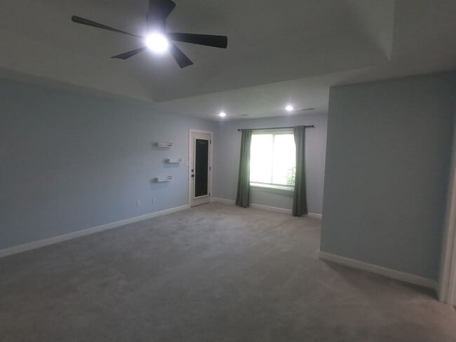Building Photo - Charming Home in a Prime Columbia Location