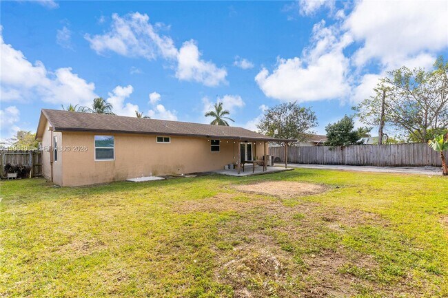 Foto del edificio - 14943 SW 302nd Terrace