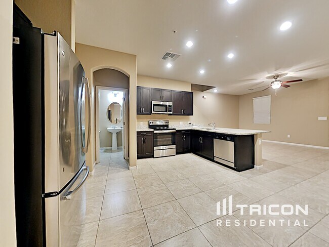 Foto del edificio - 12539 W Hummingbird Terrace