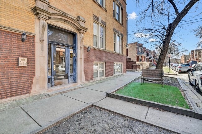 Foto del edificio - 2307 W Walton St