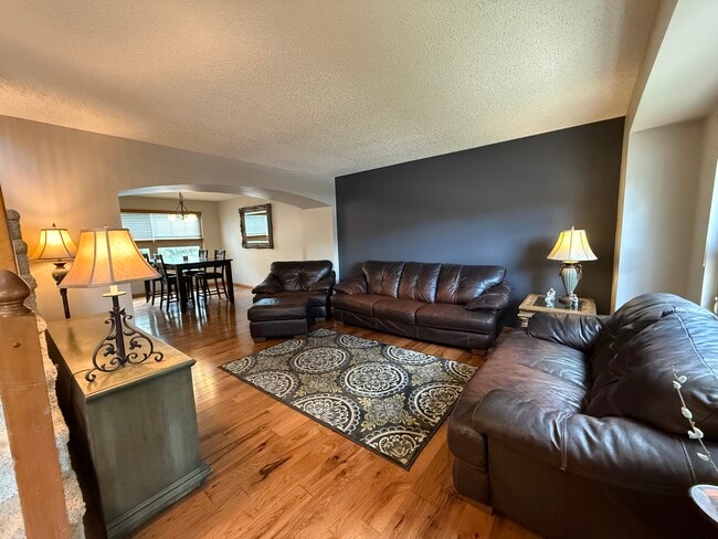 Building Photo - 15425 Holbein Dr