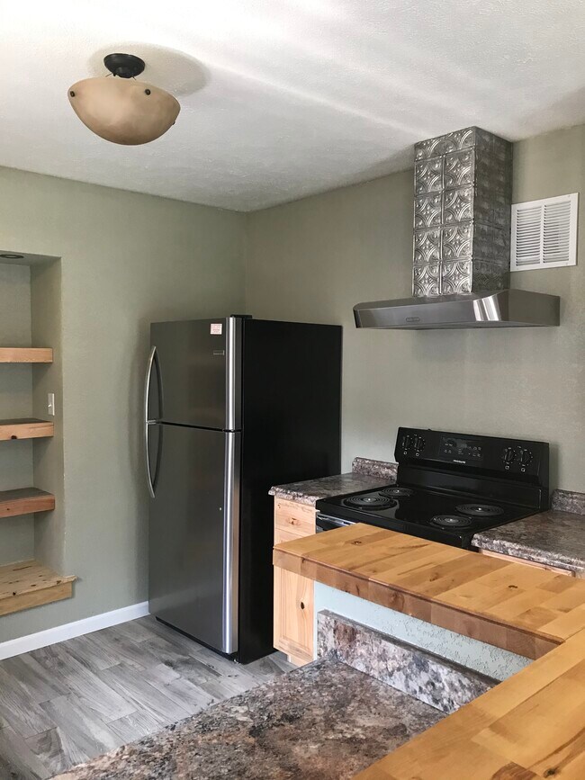 Foto del edificio - 904 S 11th St