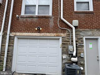Foto del edificio - 6860 Radbourne Rd