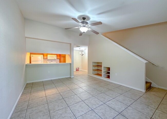 Building Photo - 2738 W Tharpe St