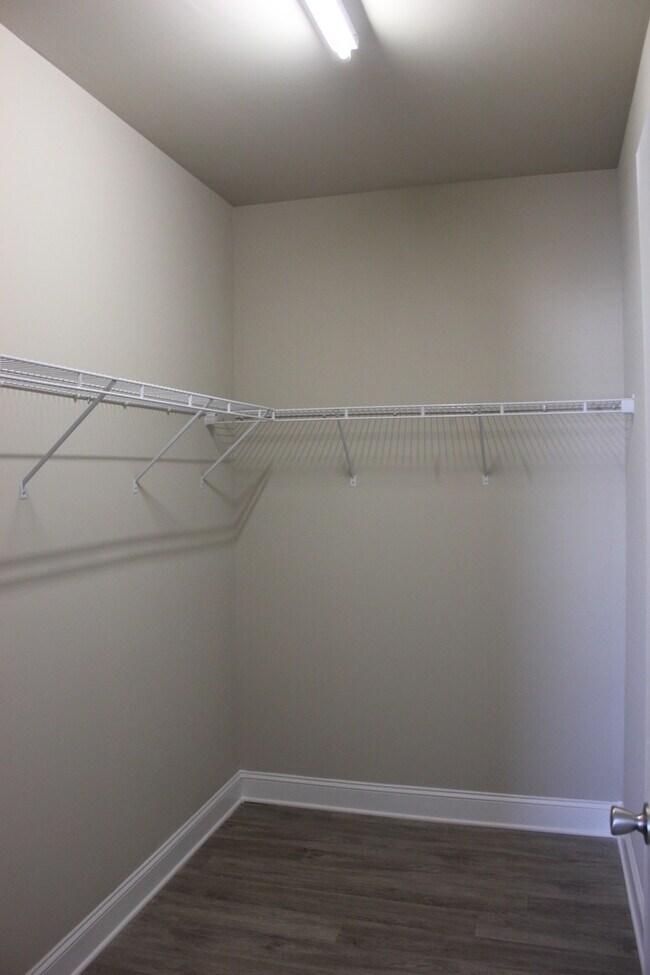 Foto del edificio - 2 Bedroom, 2 Bath Apartment for Rent