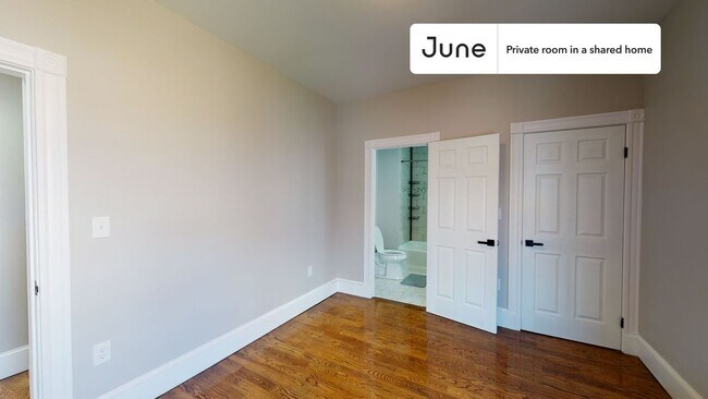 Foto del edificio - Room in Shared 4 bed/2 bath home