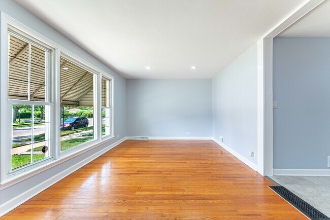 Foto del edificio - 4507 S Leamington Ave
