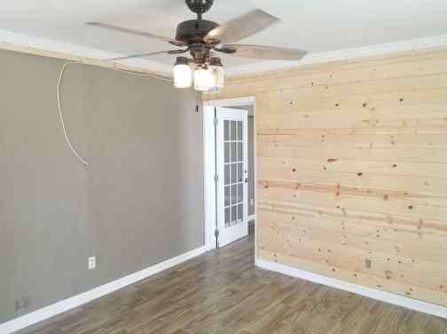 Building Photo - 543 Oliver St NW