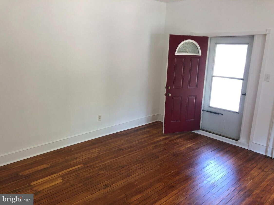 Foto principal - 1319 Old Black Horse Pike