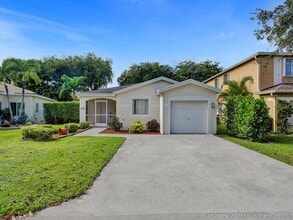 Building Photo - 1245 SW 46th Way