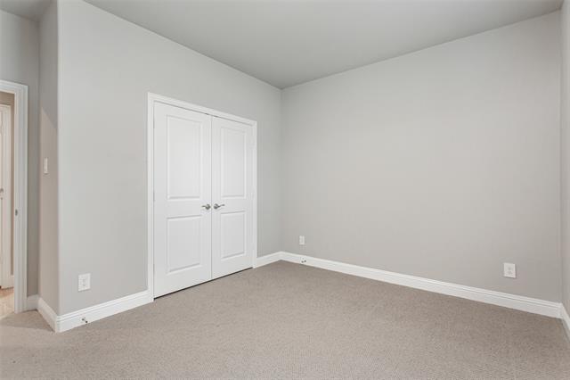 Foto del edificio - 913 Edgehurst Dr
