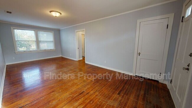 Building Photo - 2301 Bethune Ave