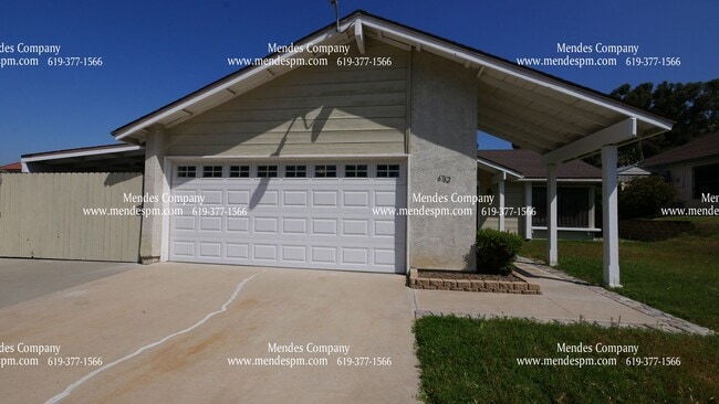 Building Photo - Beautiful & Cozy 3 Bed / 2 Bath House in P...