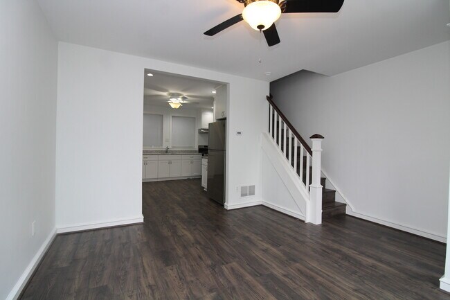 Foto del edificio - 2212 Yelland St