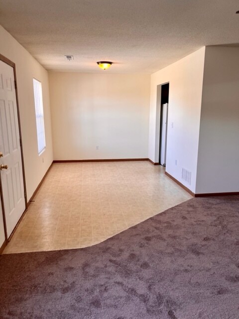 Building Photo - 3323 Country Place Ln