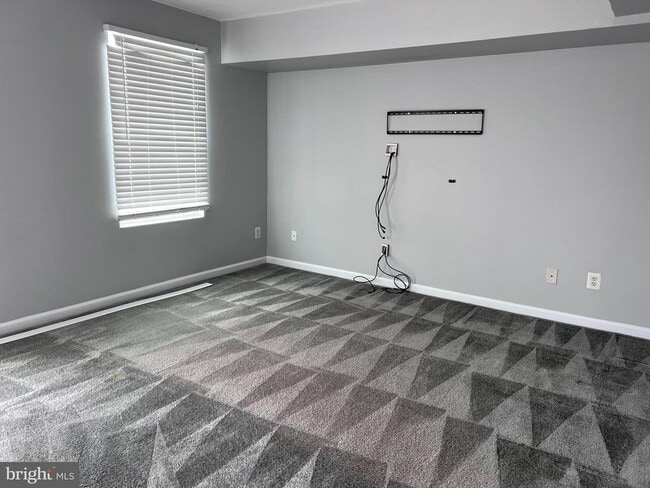 Building Photo - 820 Wingsail Ct