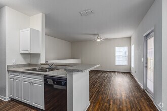 1 BR, 1 BA - 963SF - Highlands At Heathbrook
