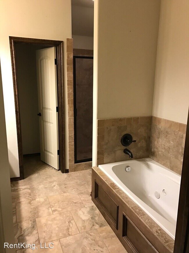 Foto del edificio - 3 br, 2 bath House - 1541 SW 96th St