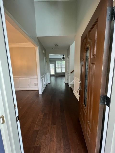 Building Photo - 650 Maple Grove Way