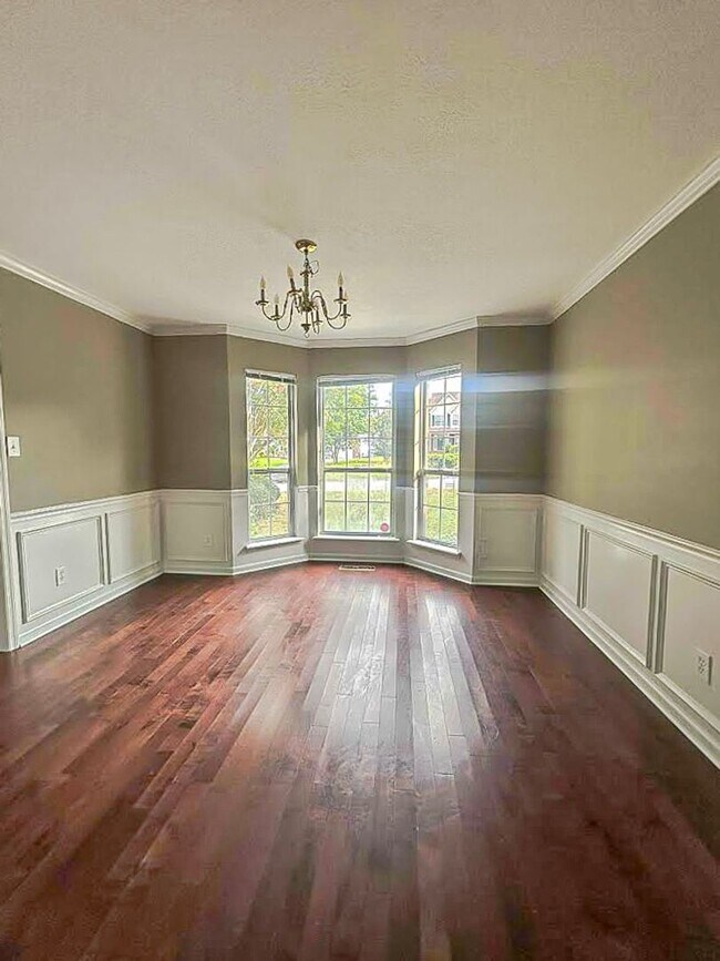 Building Photo - Gorgeous Family home in Columbia County