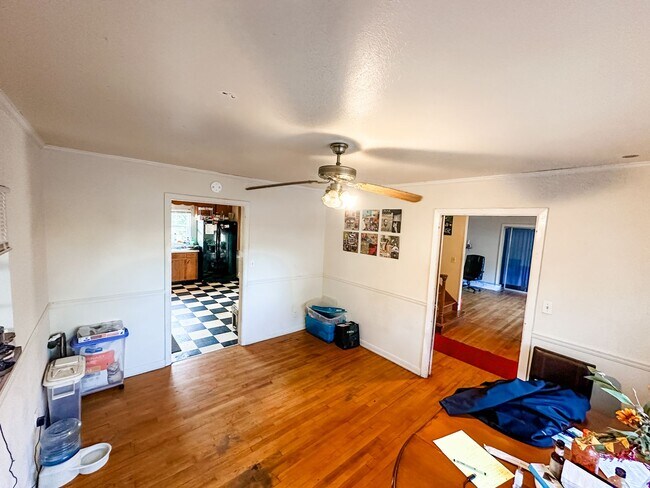 Building Photo - Why rent an apartment, when you can live i...