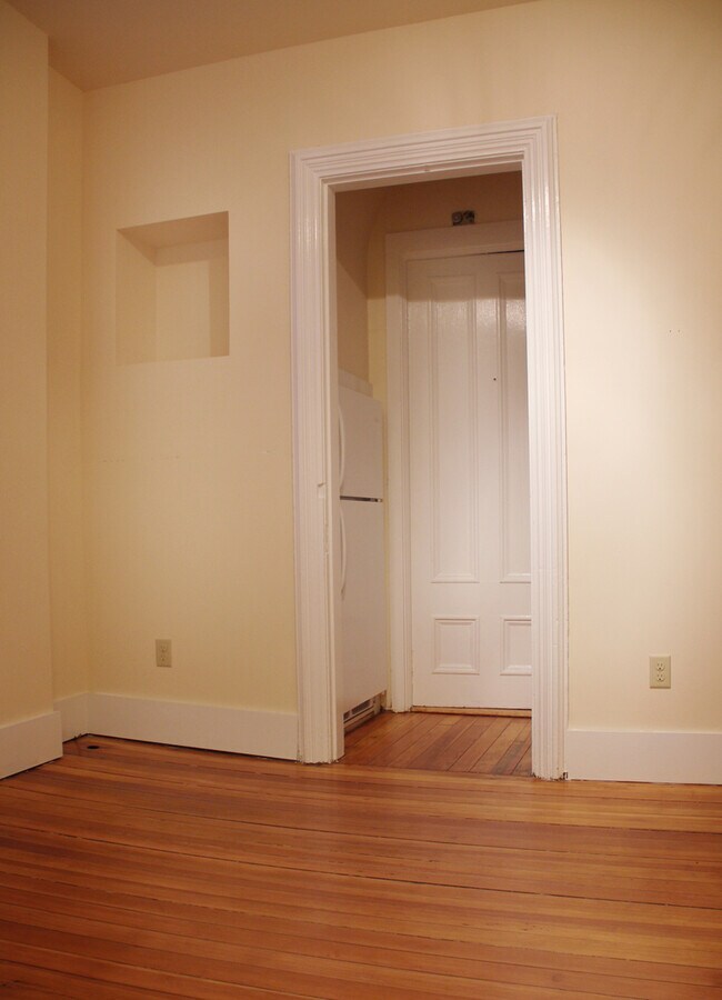 Foto del edificio - 51 N Union St