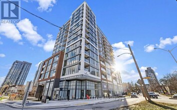 Building Photo - 2088 James St