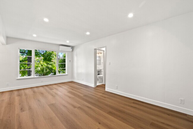 Foto del edificio - 1527 Laurel St