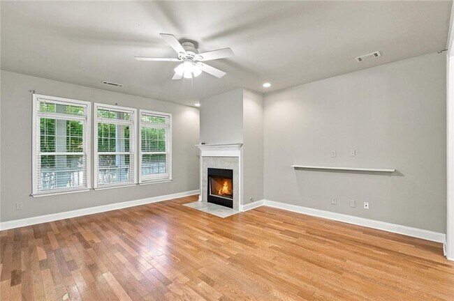 Foto del edificio - 187 Hemphill School Rd NW