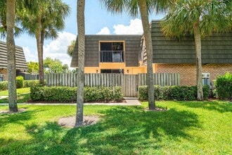 Building Photo - 624 6th Way