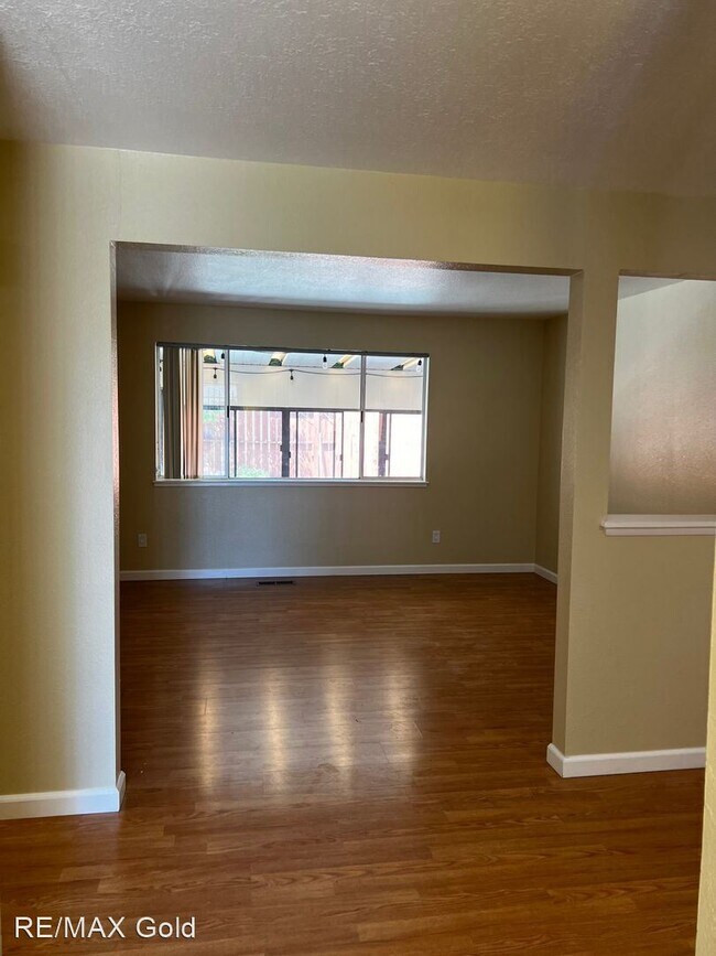 Building Photo - 3 br, 2 bath House - 515 Nancy Circle