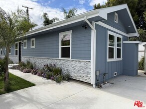 Building Photo - 17175 Rayen St