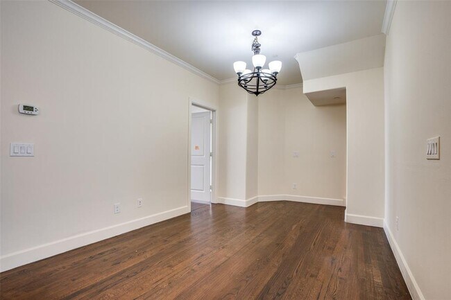 Foto del edificio - 4108 Emerson Ave