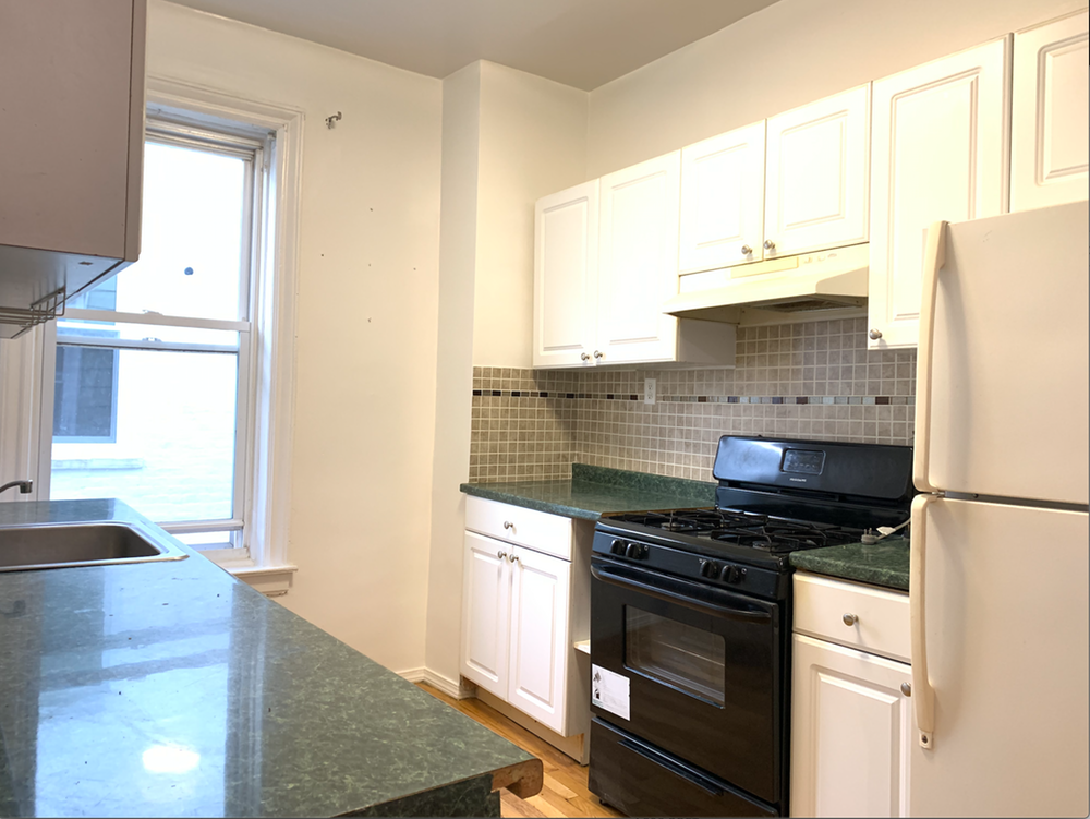 Primary Photo - 338 83rd St