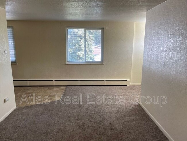 Building Photo - 1613 Allison St