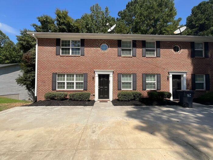 Foto principal - 2657 Parkside Way SW