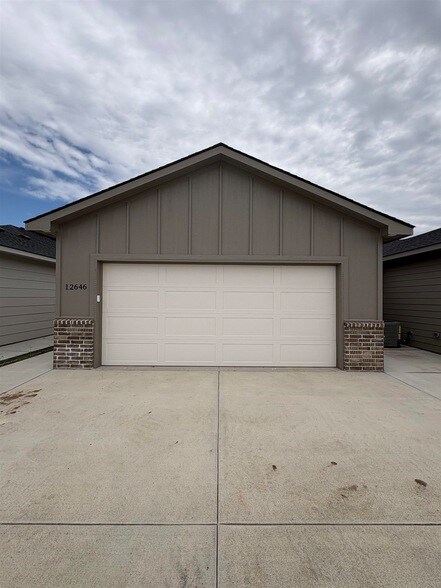 Foto del edificio - 12664 W Northstar Street