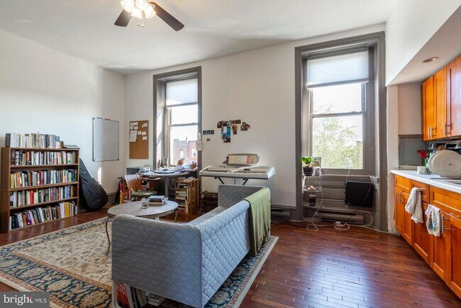 Foto del edificio - 2318 E York St