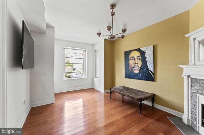 Foto del edificio - 131 R St NE