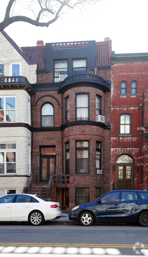 Primary Photo - 1730 P St NW
