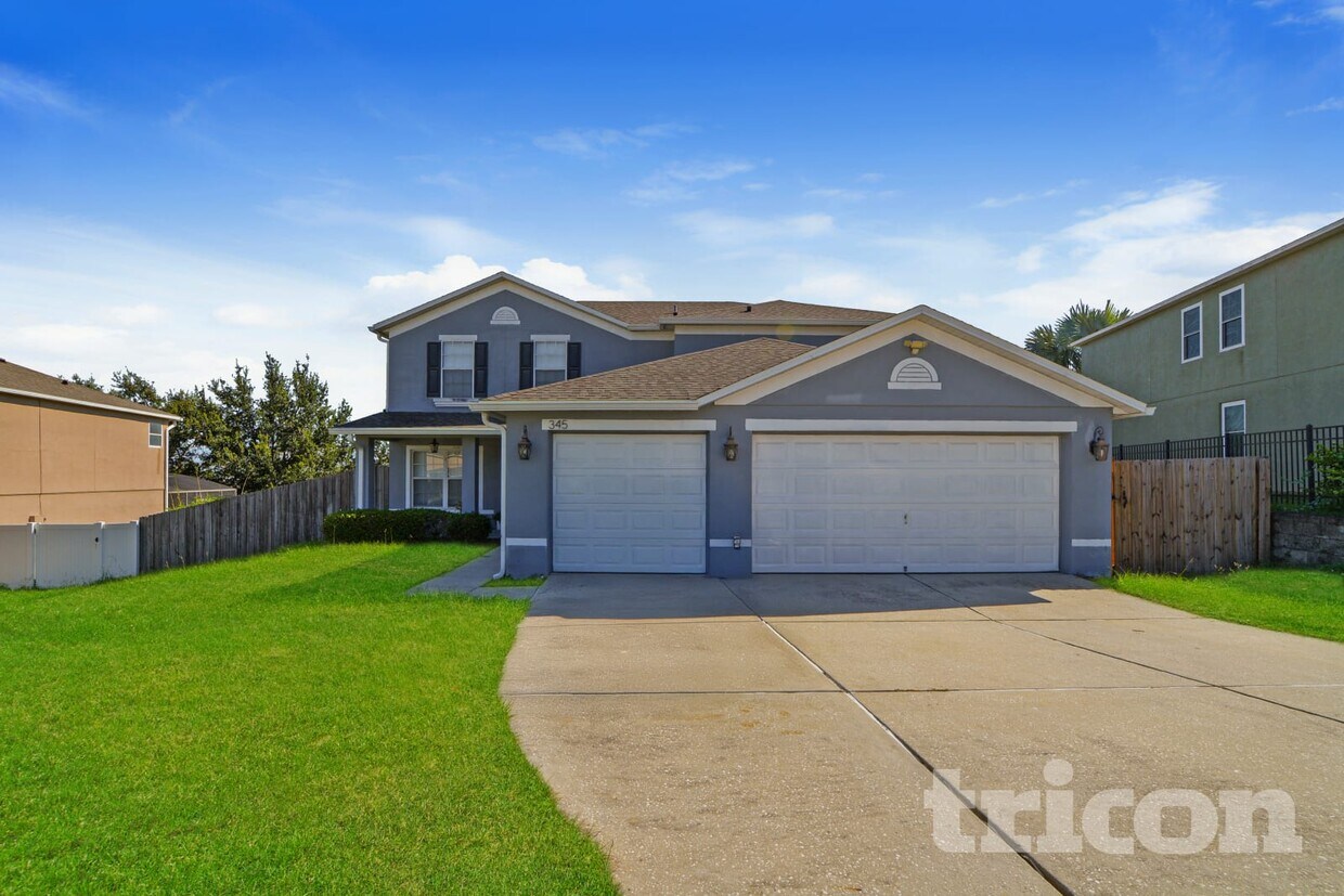 Foto principal - 345 Sky Valley St