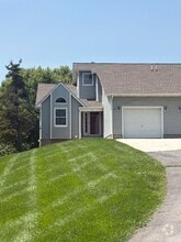 Building Photo - 25119 York Dr