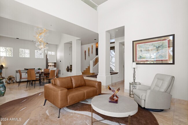 Foto del edificio - 7705 E Doubletree Ranch Rd