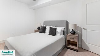 Building Photo - 777 Preston St