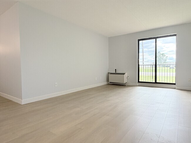 Photo du bâtiment - 2940 Elsmere Ave