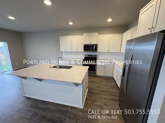 Foto del edificio - 7035 N 94th Ave